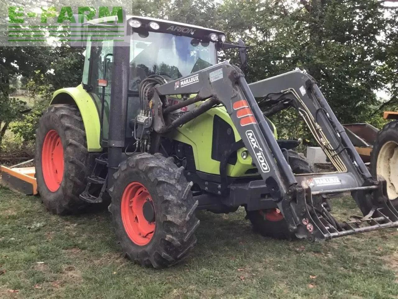 CLAAS arion 410 - Tractor: foto 1 CLAAS arion 410 - Tractor: foto 1