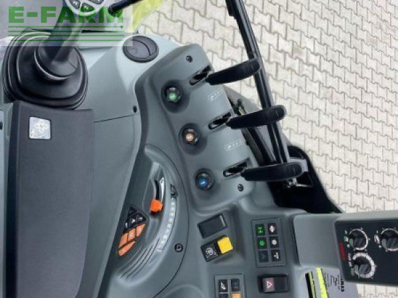 Tractor CLAAS arion 420 - st v advanced claa: foto 13