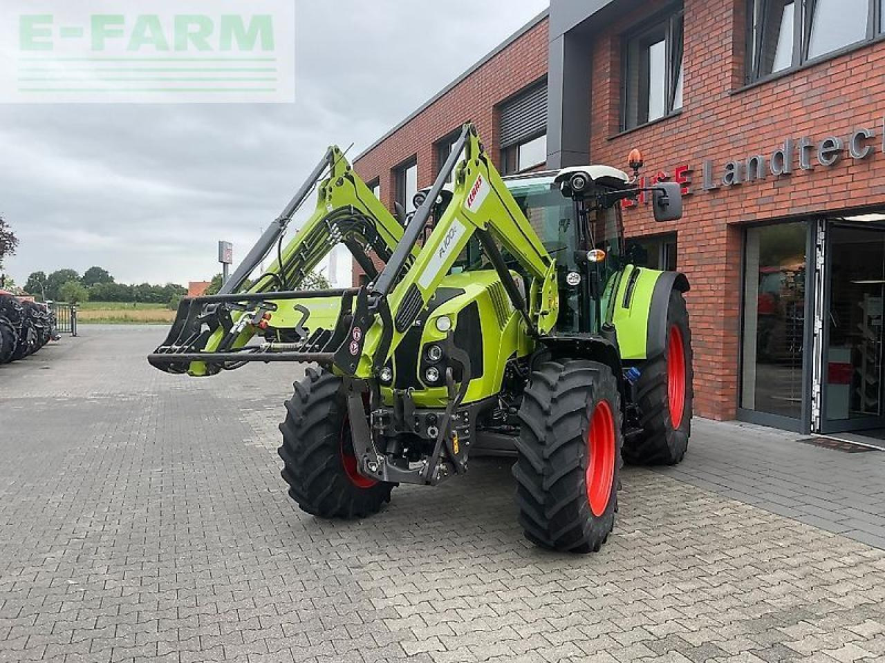 CLAAS arion 450 cis CIS - Tractor: foto 2 CLAAS arion 450 cis CIS - Tractor: foto 2