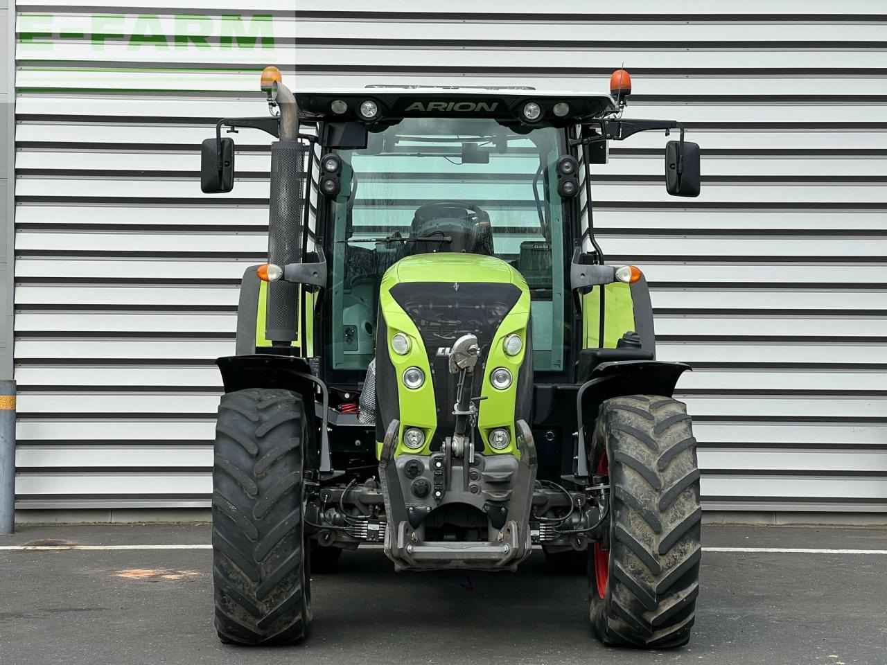CLAAS arion 530 cis CIS - Tractor: foto 2 CLAAS arion 530 cis CIS - Tractor: foto 2