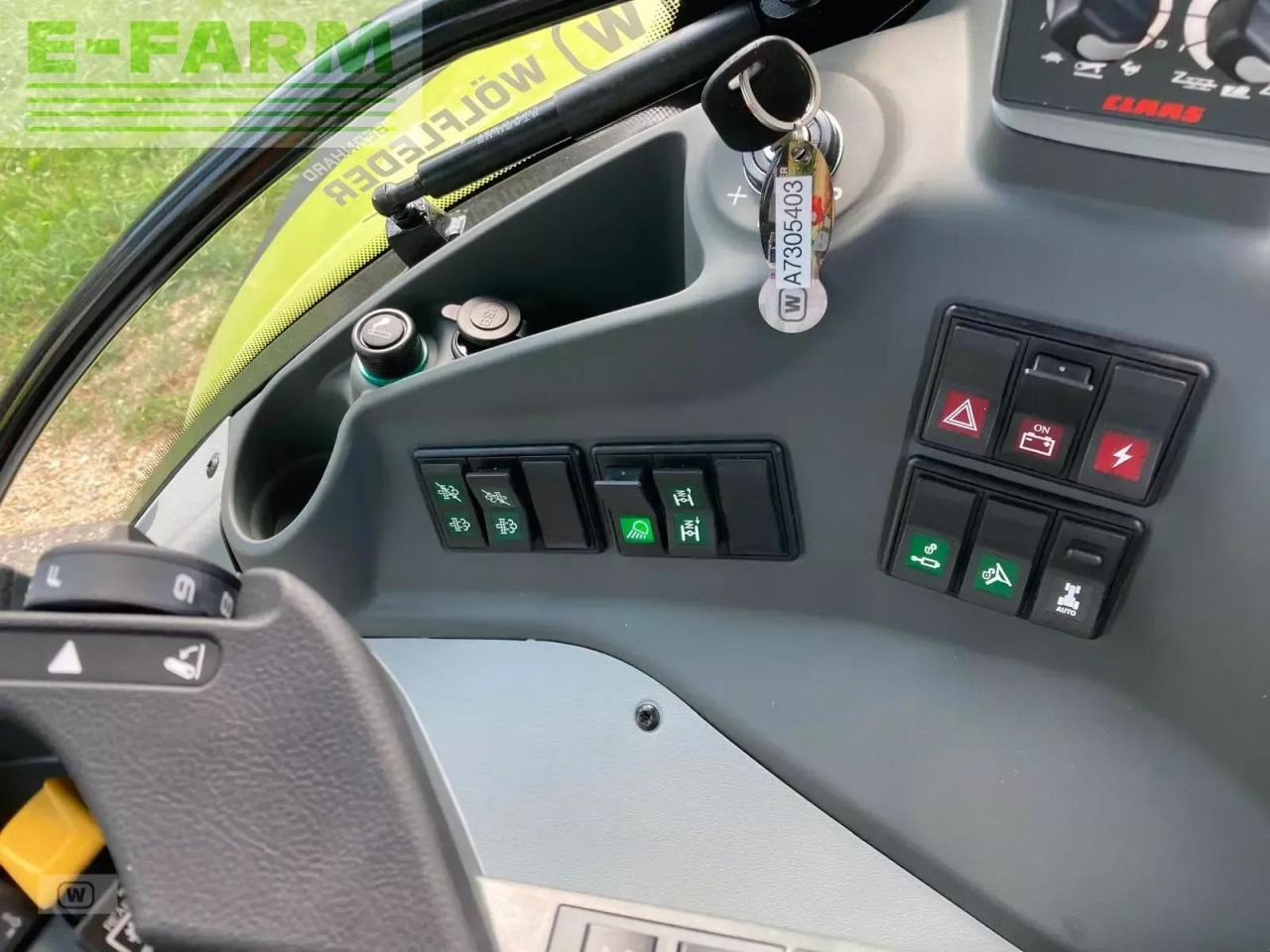 Tractor CLAAS arion 530 cmatic CMATIC: foto 16