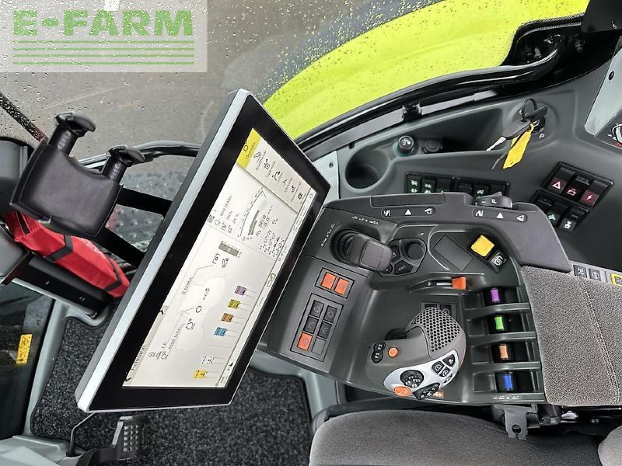 CLAAS arion 550 cebis cmatic a95 CMATIC CEBIS - Tractor: foto 5 CLAAS arion 550 cebis cmatic a95 CMATIC CEBIS - Tractor: foto 5