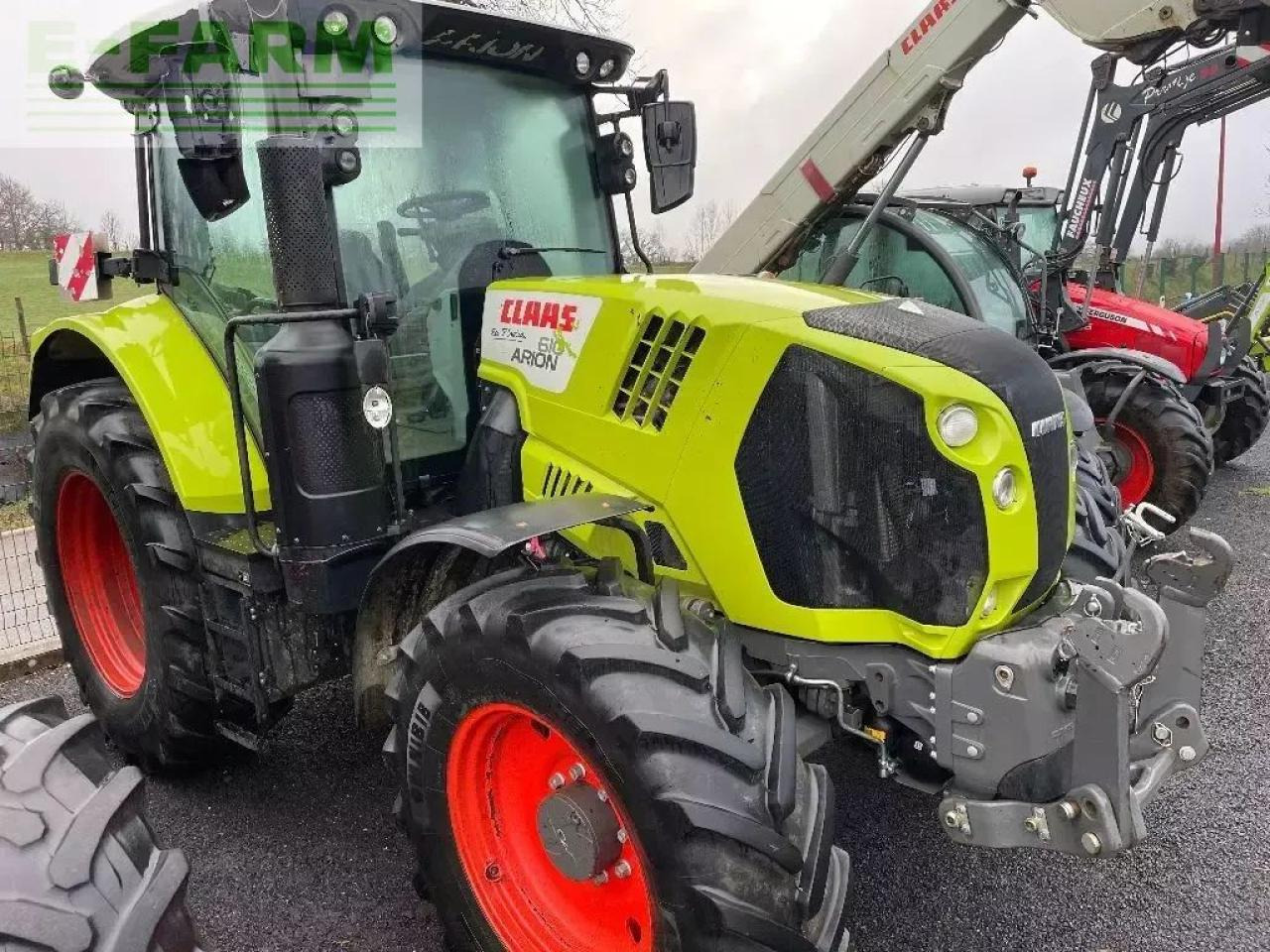 CLAAS arion 610 cmatic cis+ CMATIC CIS+ - Tractor: foto 3 CLAAS arion 610 cmatic cis+ CMATIC CIS+ - Tractor: foto 3