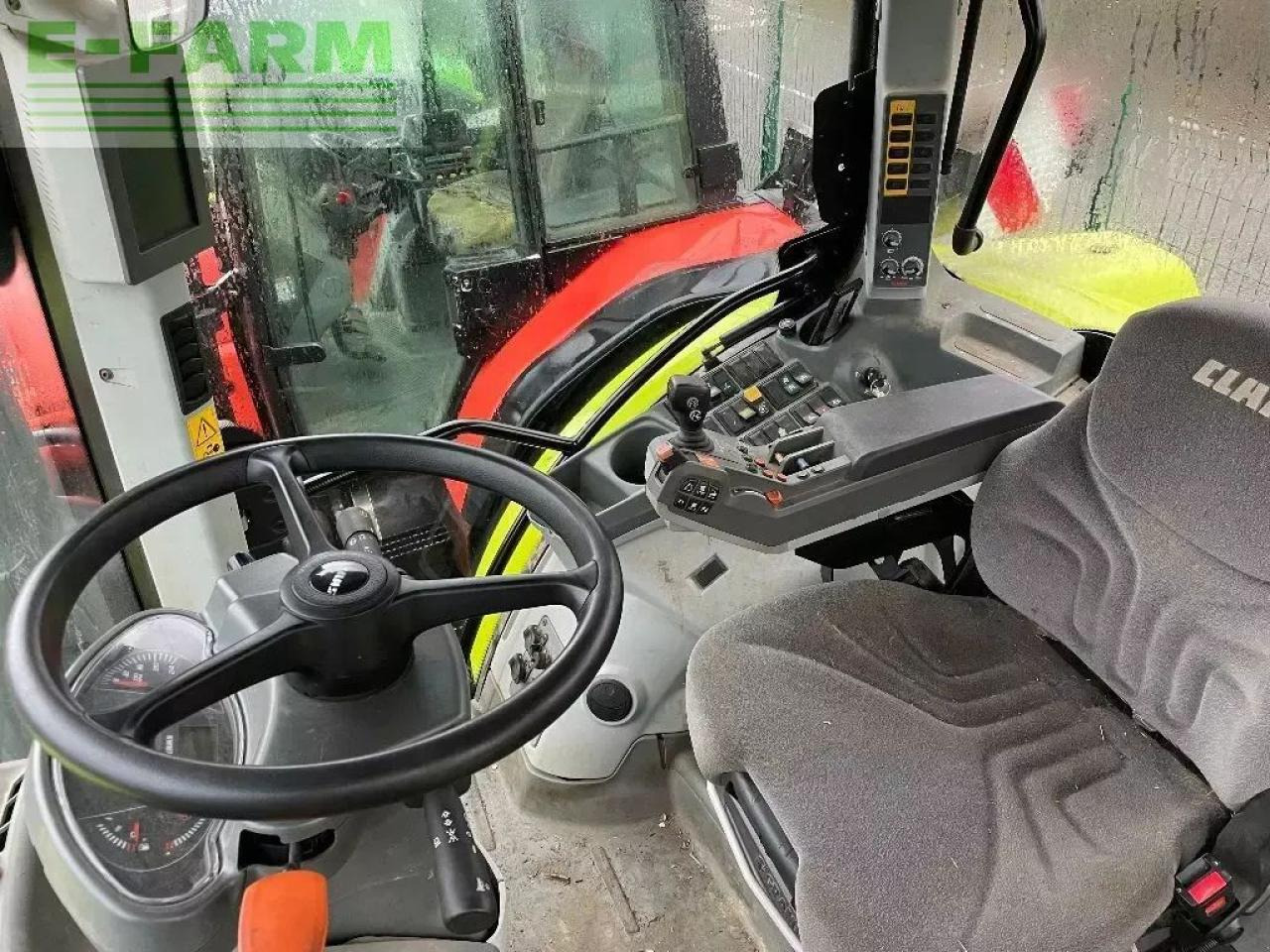 CLAAS arion 610 cmatic cis+ CMATIC CIS+ - Tractor: foto 4 CLAAS arion 610 cmatic cis+ CMATIC CIS+ - Tractor: foto 4