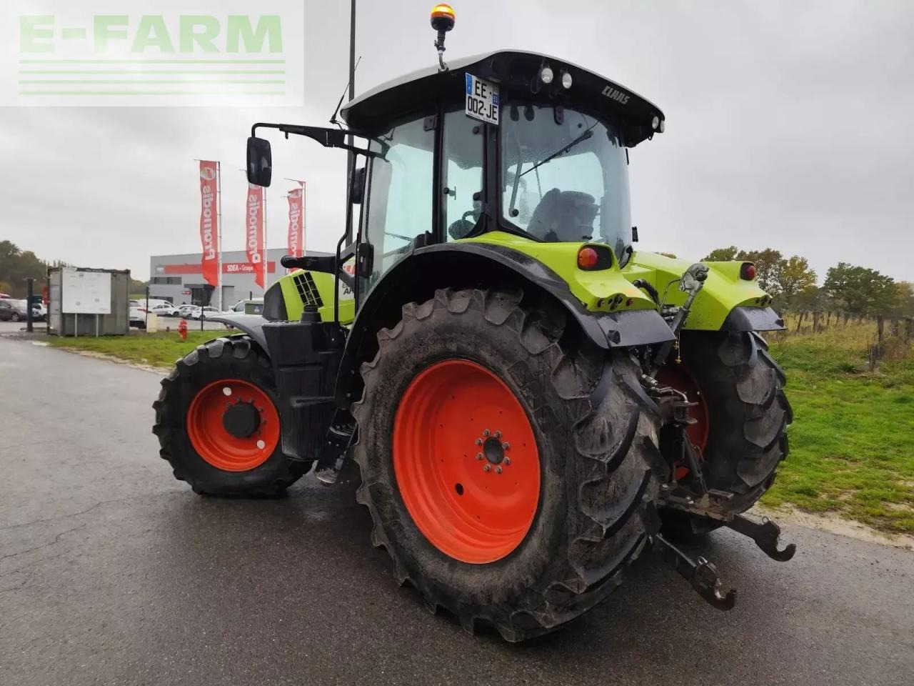 CLAAS arion 620 - Tractor: foto 2 CLAAS arion 620 - Tractor: foto 2