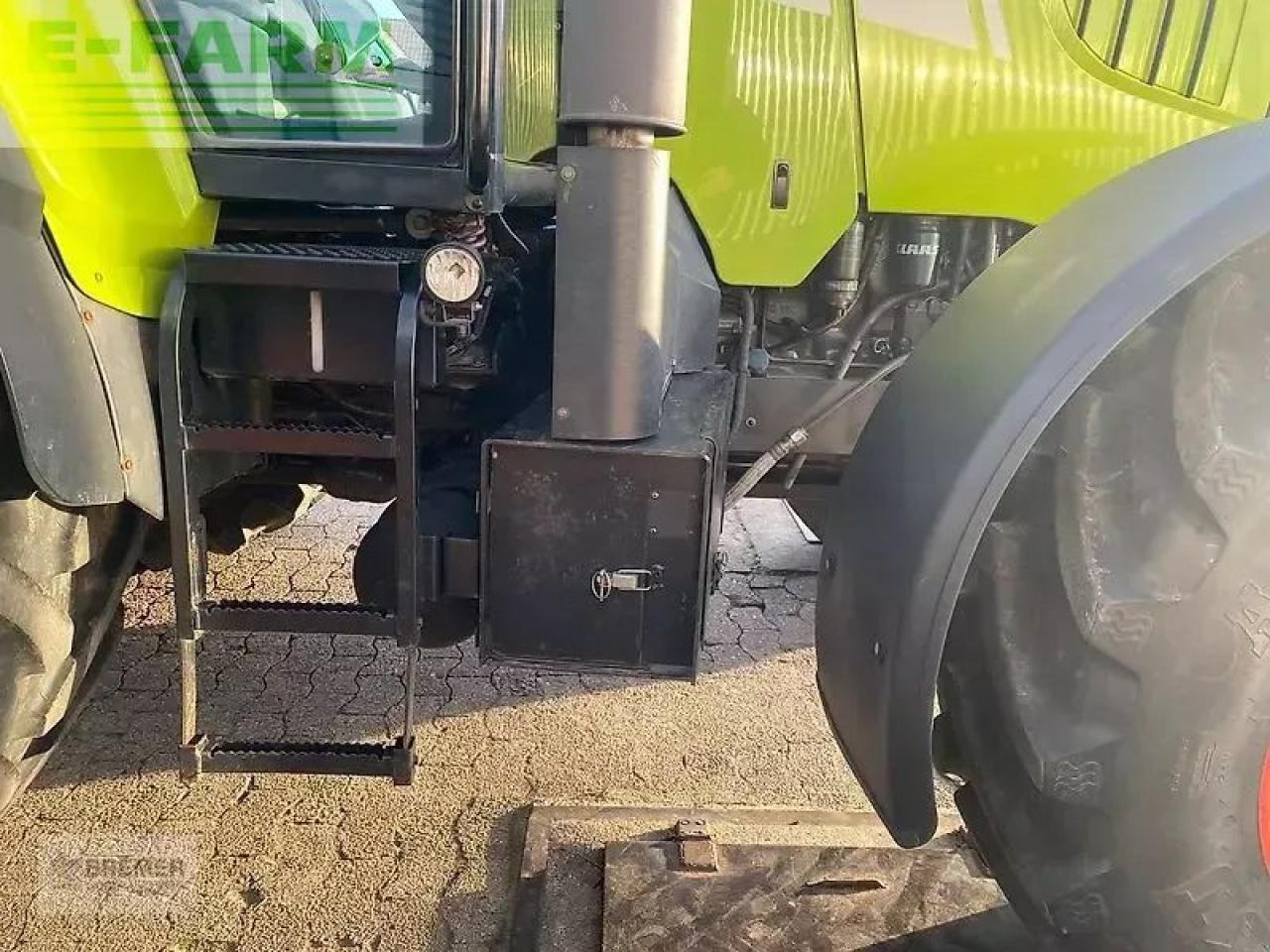 CLAAS arion 620 c C - Tractor: foto 5 CLAAS arion 620 c C - Tractor: foto 5