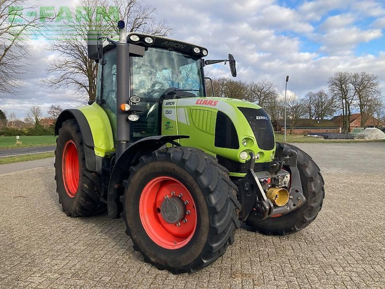 Tractor CLAAS arion 620 cis CIS: foto 6