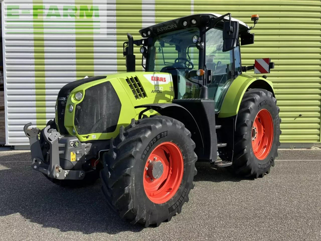 CLAAS arion 630 cis electropilot - Tractor: foto 1 CLAAS arion 630 cis electropilot - Tractor: foto 1
