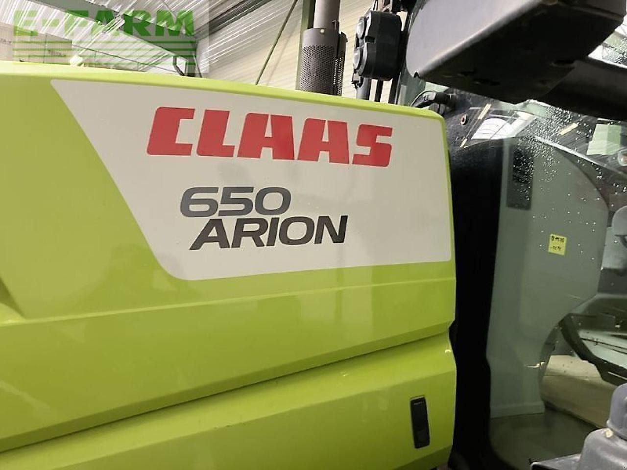 CLAAS arion 650 cebis cmatic CMATIC CEBIS - Tractor: foto 4 CLAAS arion 650 cebis cmatic CMATIC CEBIS - Tractor: foto 4