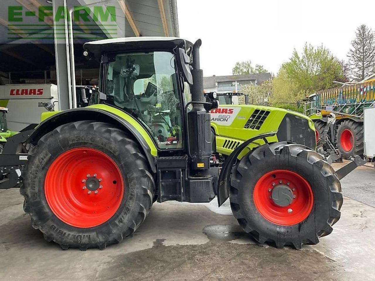 CLAAS arion 660 - Tractor: foto 2 CLAAS arion 660 - Tractor: foto 2