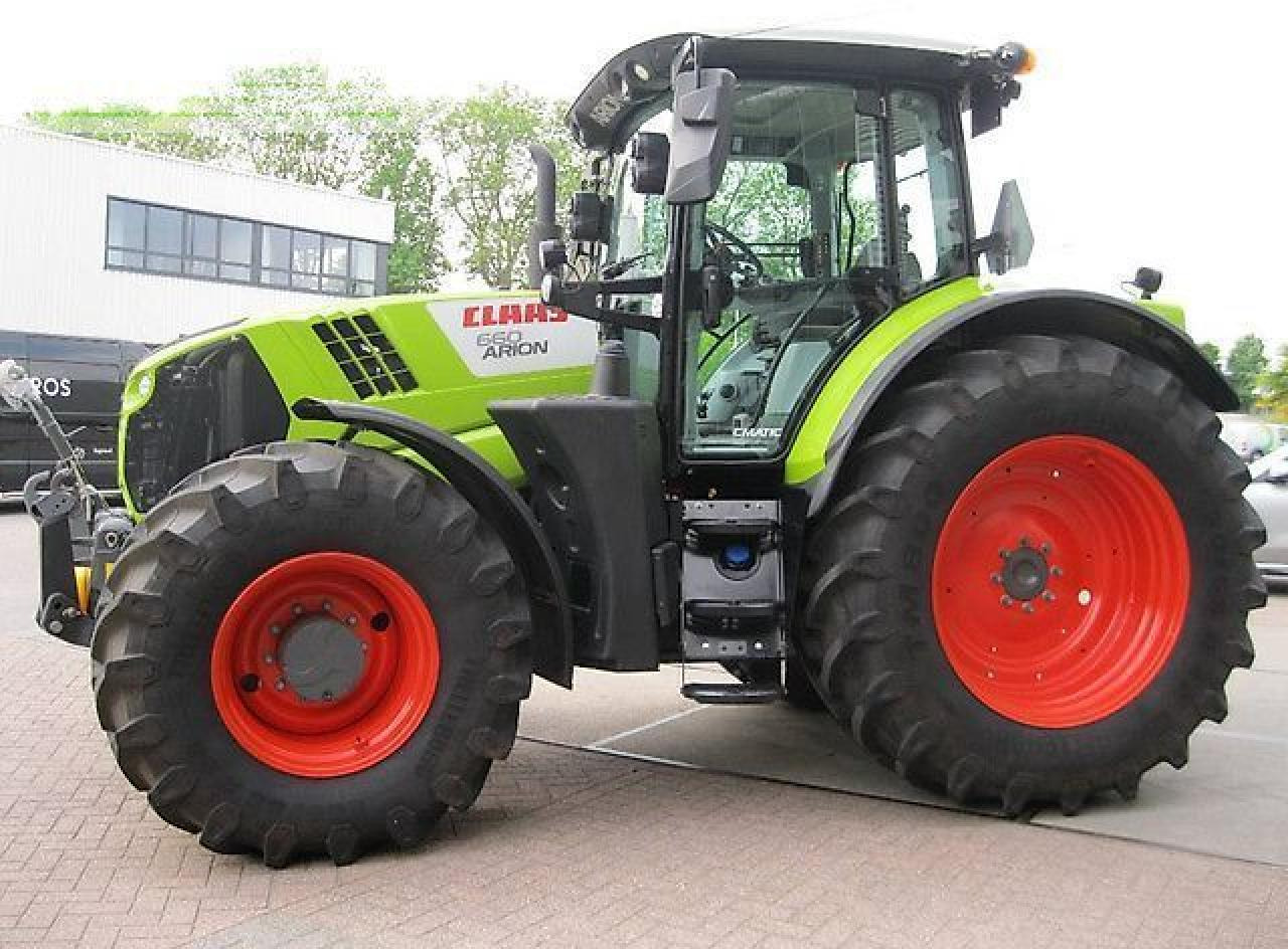 CLAAS arion 660 cmatic - Tractor: foto 1 CLAAS arion 660 cmatic - Tractor: foto 1