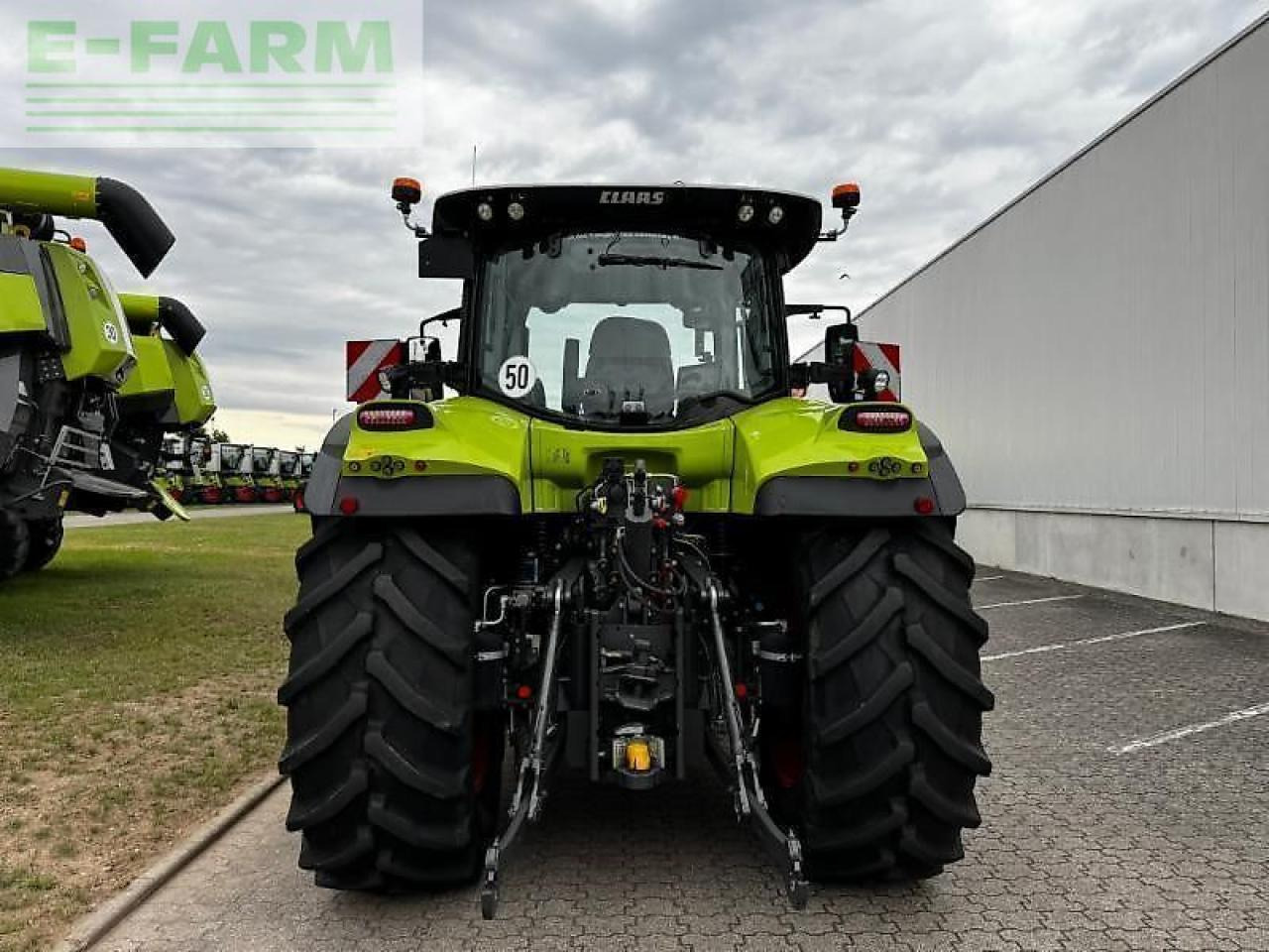 CLAAS arion 660 cmatic - Tractor: foto 4 CLAAS arion 660 cmatic - Tractor: foto 4