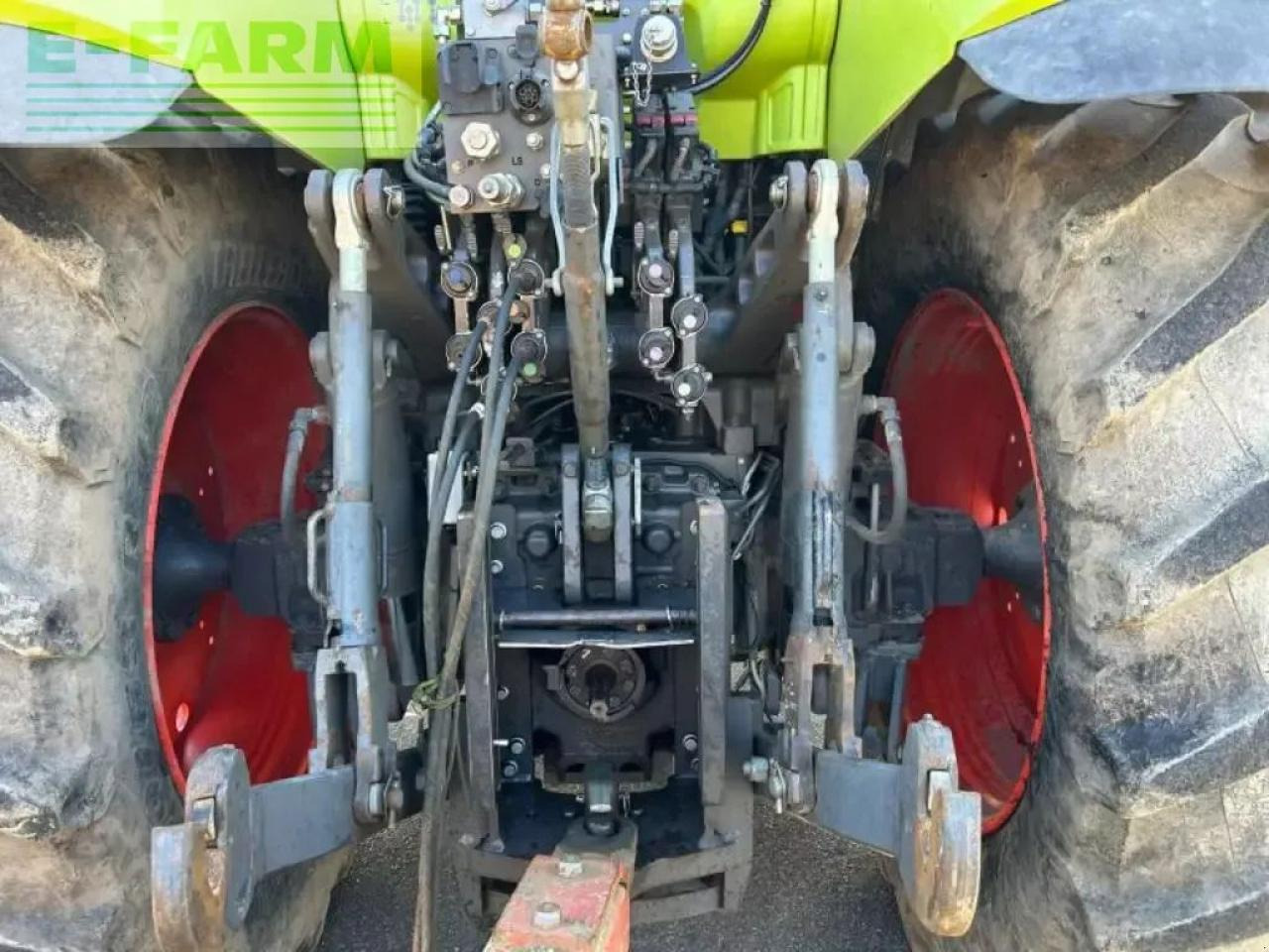 CLAAS axion 800 - Tractor: foto 5 CLAAS axion 800 - Tractor: foto 5