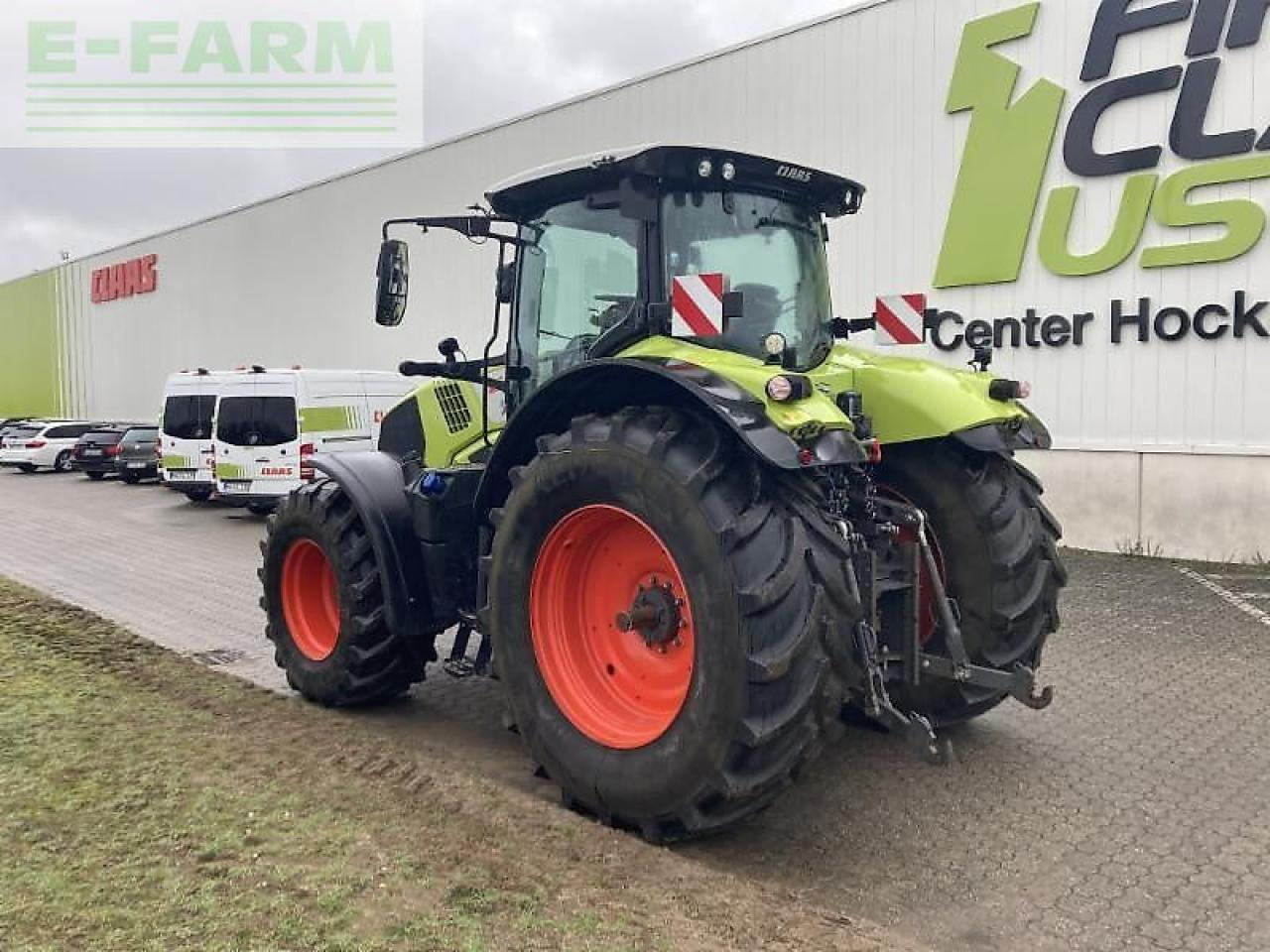 Tractor CLAAS axion 810: foto 8
