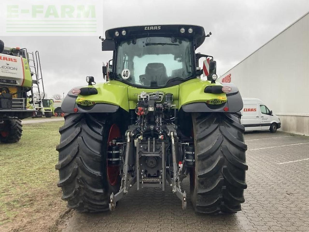 Tractor CLAAS axion 810: foto 7