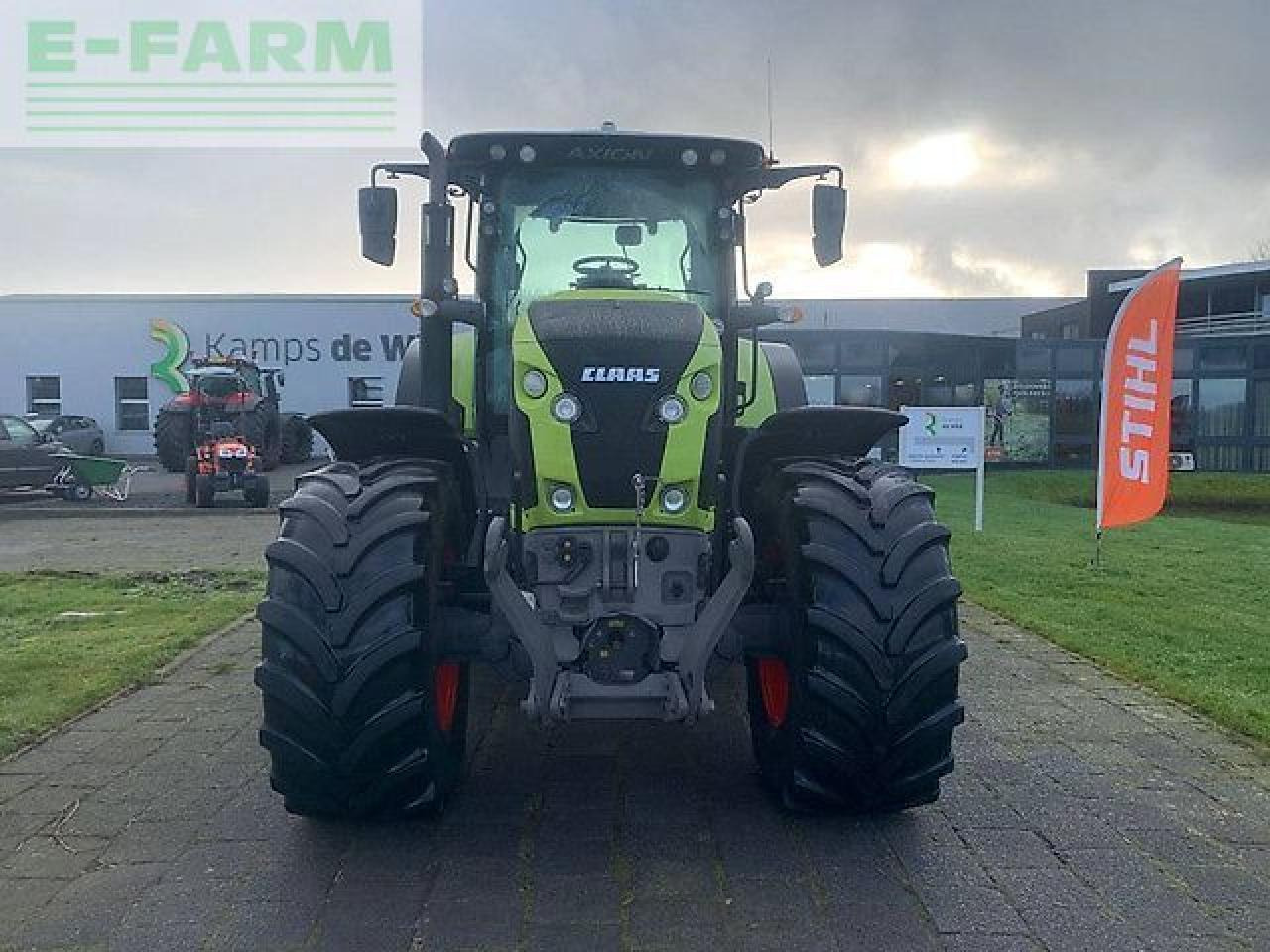 CLAAS axion 810 cis+ - Tractor: foto 4 CLAAS axion 810 cis+ - Tractor: foto 4