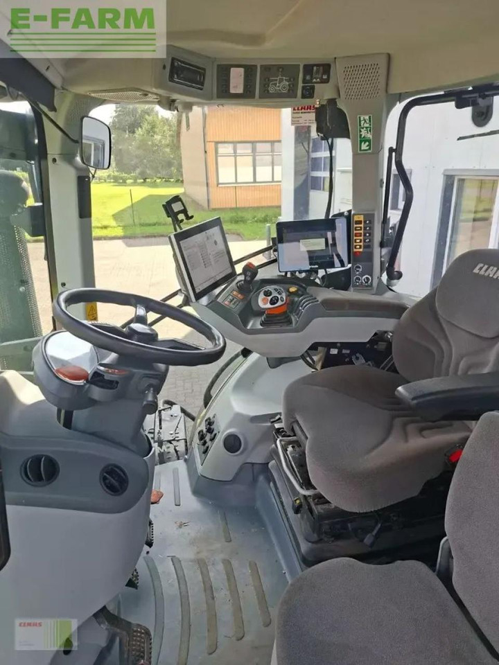 CLAAS axion 810 cmatic CMATIC - Tractor: foto 3 CLAAS axion 810 cmatic CMATIC - Tractor: foto 3