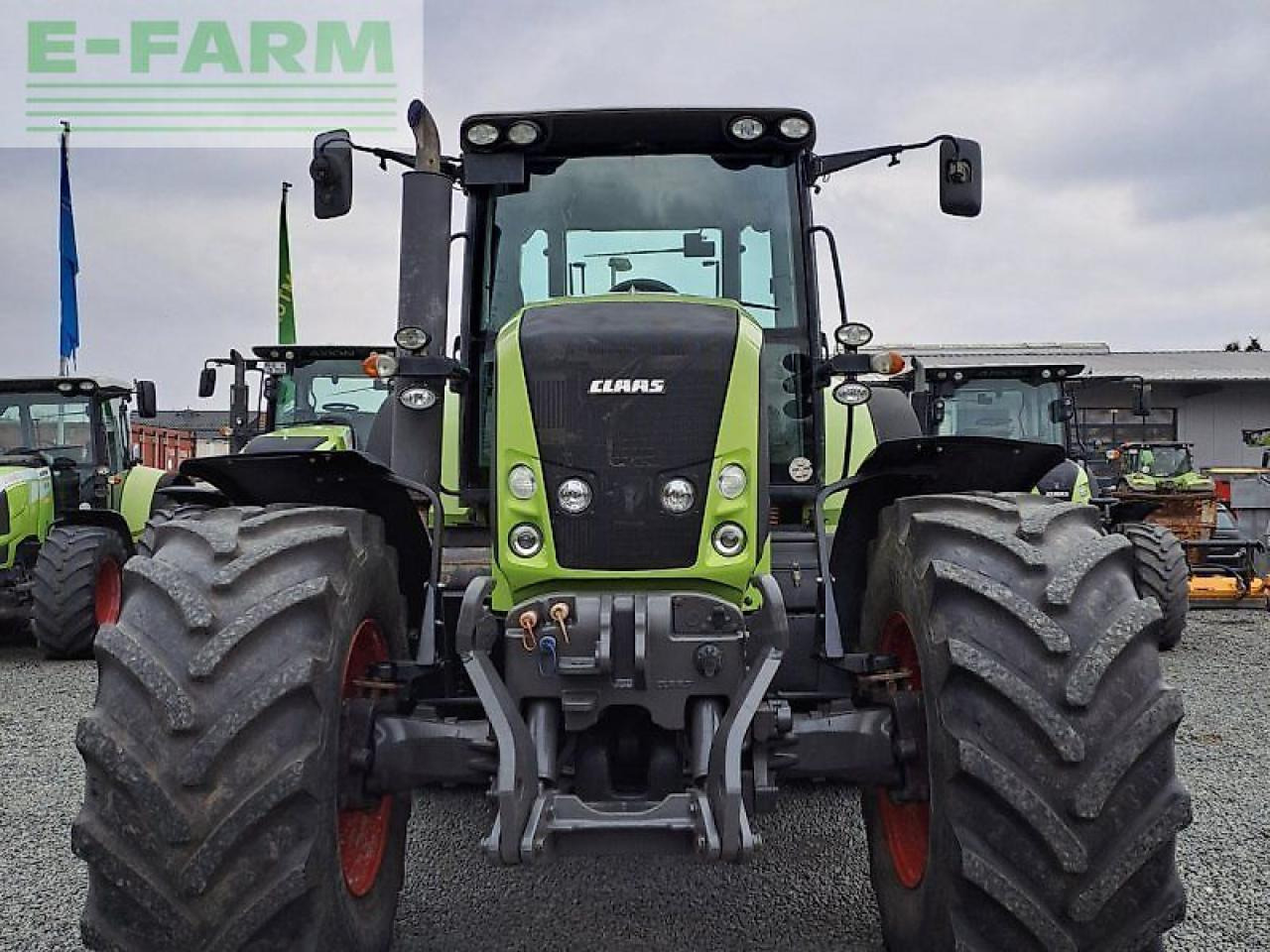 CLAAS axion 820 c-matic CMATIC - Tractor: foto 4 CLAAS axion 820 c-matic CMATIC - Tractor: foto 4
