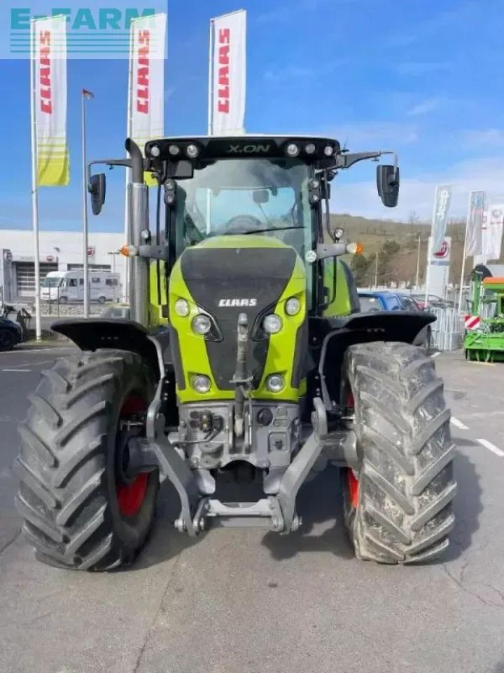 CLAAS axion 830 c matic cebis CMATIC CEBIS - Tractor: foto 3 CLAAS axion 830 c matic cebis CMATIC CEBIS - Tractor: foto 3