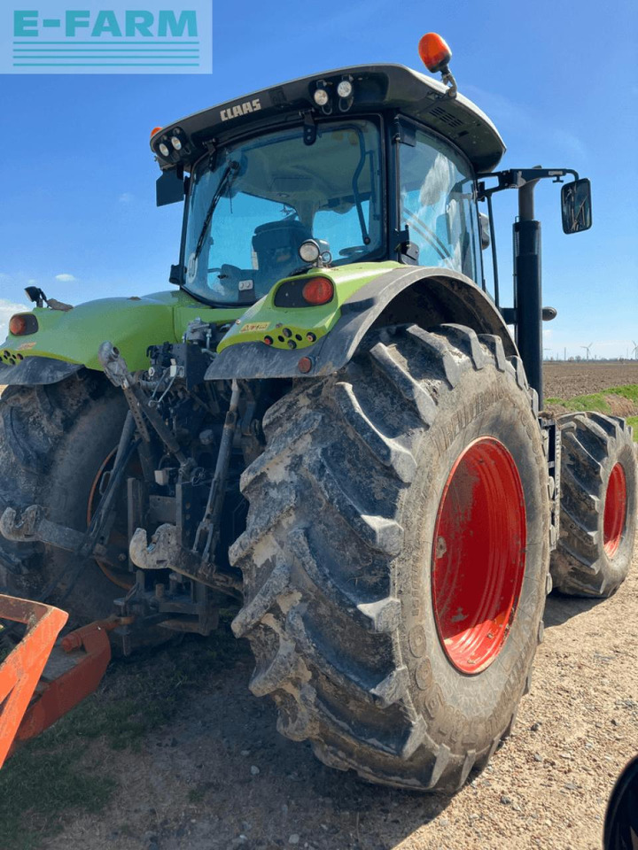 CLAAS axion 830 t4f - Tractor: foto 3 CLAAS axion 830 t4f - Tractor: foto 3