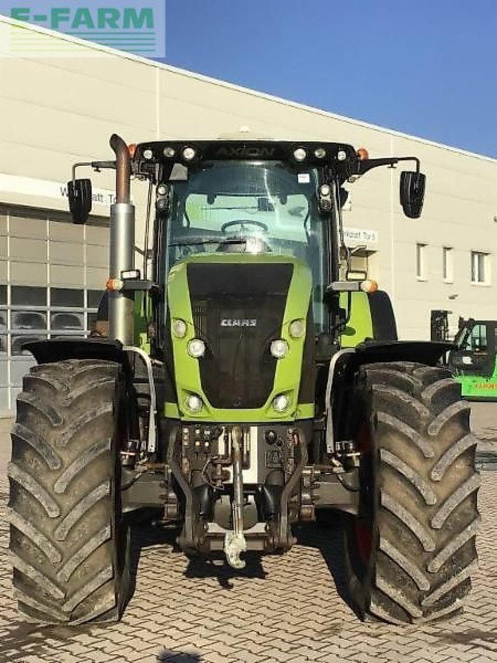 CLAAS axion 920 - Tractor: foto 2 CLAAS axion 920 - Tractor: foto 2