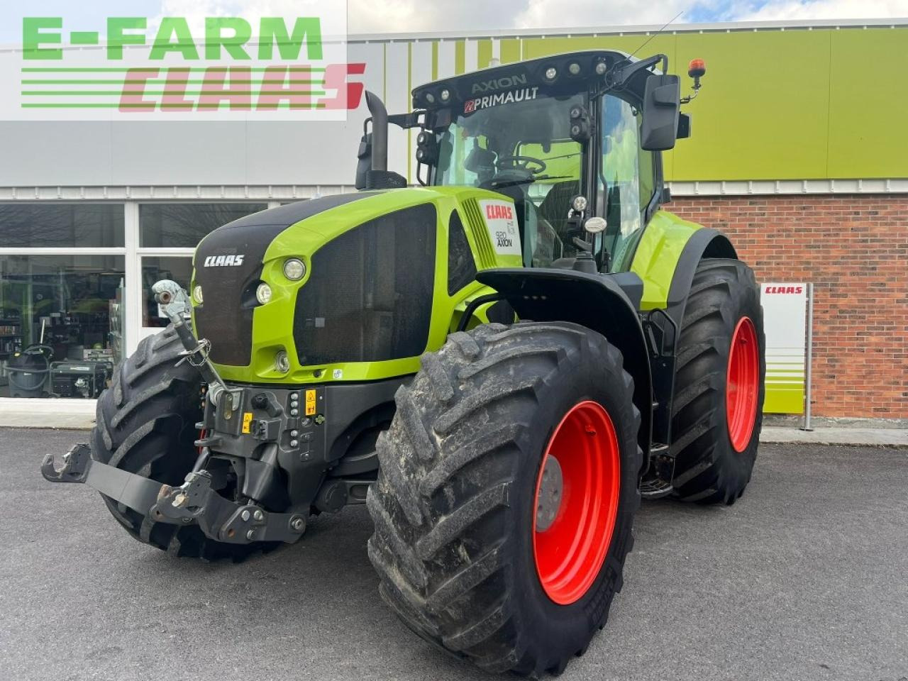 CLAAS axion 920 cebis - Tractor: foto 1 CLAAS axion 920 cebis - Tractor: foto 1