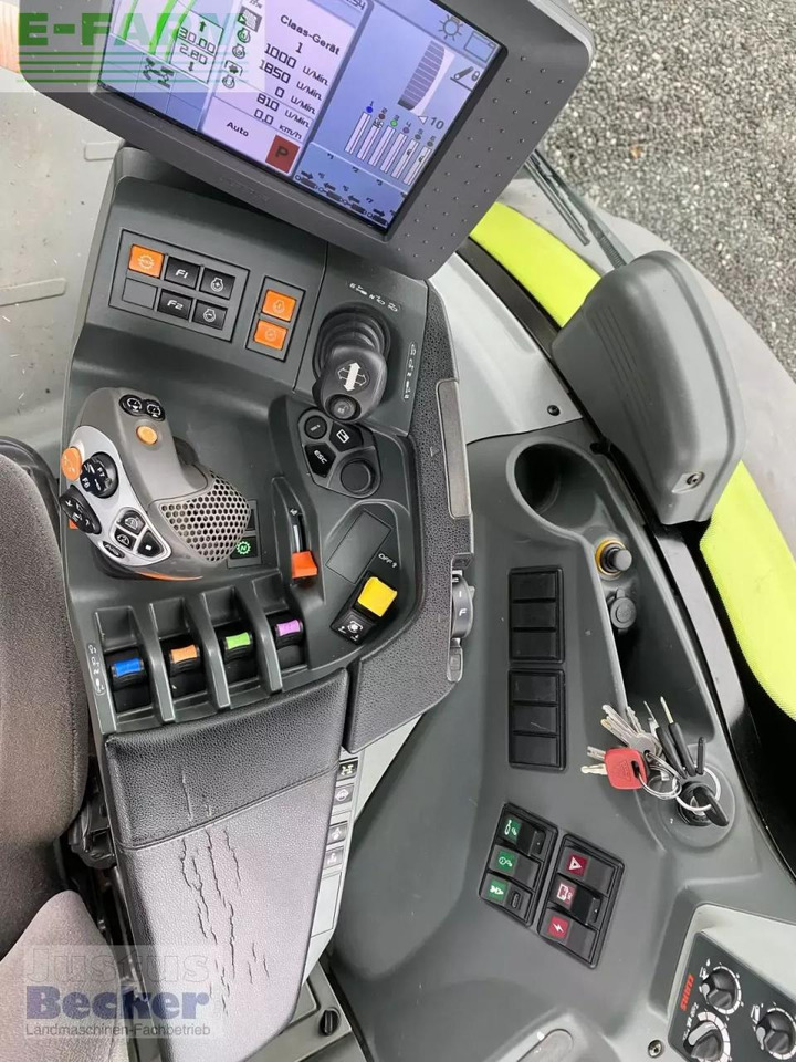 Tractor CLAAS axion 930 c-matic: foto 9