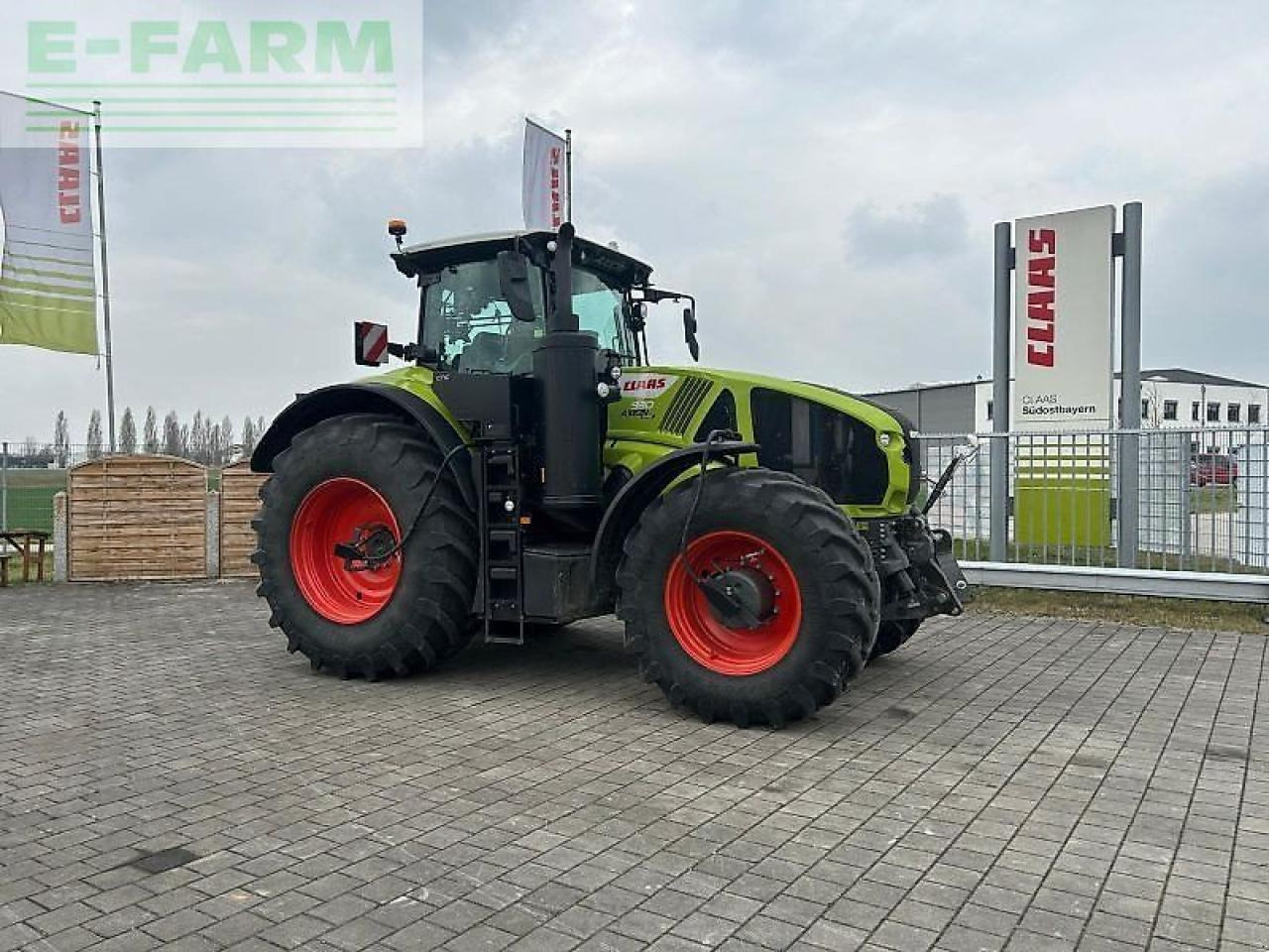 CLAAS axion 930 cmatic cebis CMATIC CEBIS - Tractor: foto 1 CLAAS axion 930 cmatic cebis CMATIC CEBIS - Tractor: foto 1