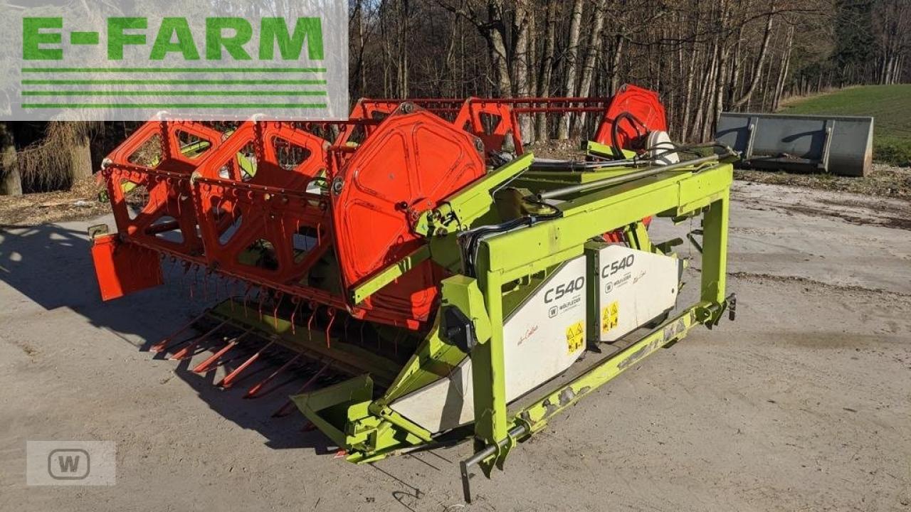 CLAAS c 540 - Cabezal de grano: foto 1 CLAAS c 540 - Cabezal de grano: foto 1