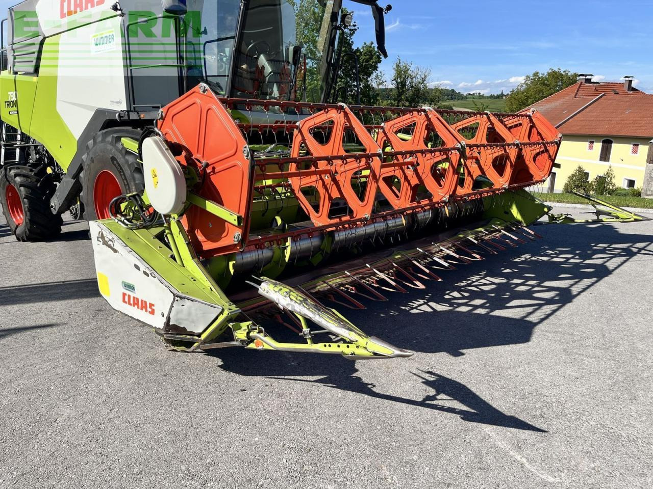 CLAAS c540 - Cabezal de grano: foto 1 CLAAS c540 - Cabezal de grano: foto 1