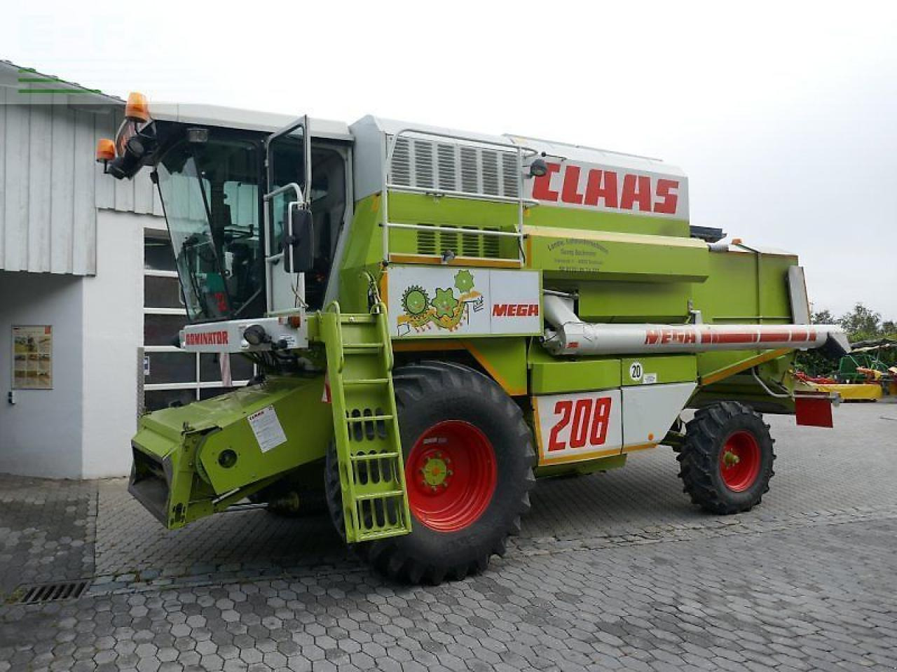 CLAAS dominator 208 mega - Cosechadora de granos: foto 1 CLAAS dominator 208 mega - Cosechadora de granos: foto 1