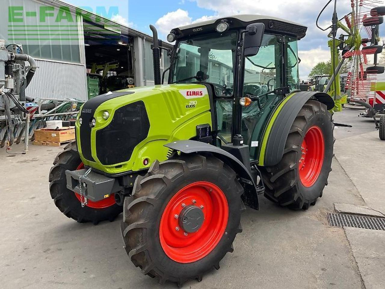 CLAAS elios 210 kabine classic - Tractor: foto 1 CLAAS elios 210 kabine classic - Tractor: foto 1