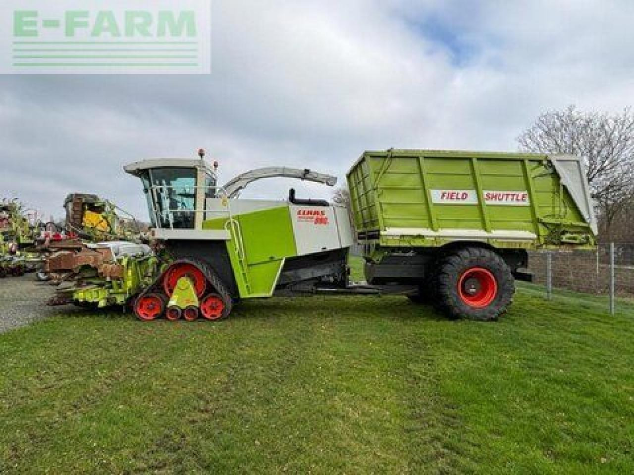 CLAAS jaguar 880 field shuttle, orbis 450 ts, raupe - Cosechadora de forraje: foto 2 CLAAS jaguar 880 field shuttle, orbis 450 ts, raupe - Cosechadora de forraje: foto 2