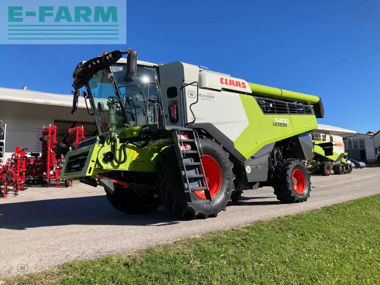 CLAAS lexion 5400 - Cosechadora de granos: foto 1 CLAAS lexion 5400 - Cosechadora de granos: foto 1