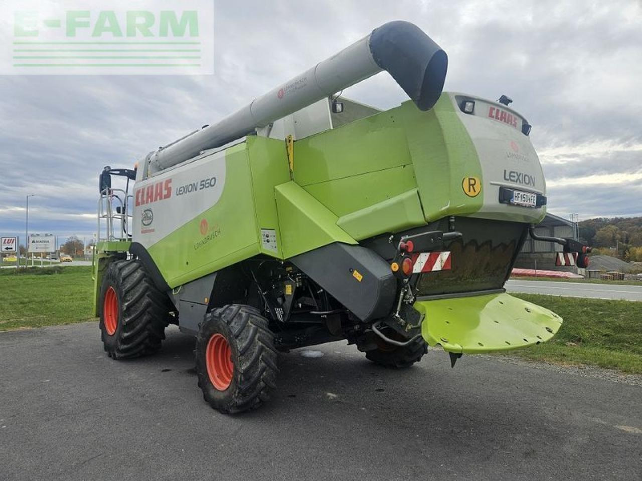 Cosechadora de granos CLAAS lexion 560: foto 7