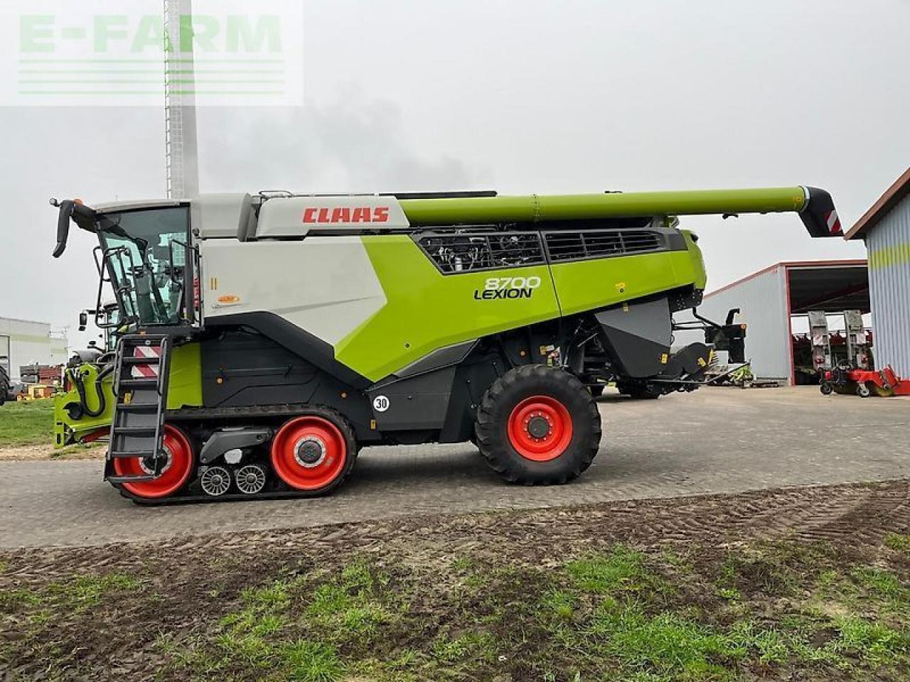 CLAAS lexion 8700 tt - Cosechadora de granos: foto 3 CLAAS lexion 8700 tt - Cosechadora de granos: foto 3