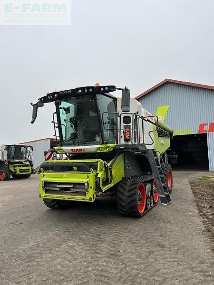 CLAAS lexion 8700 tt - Cosechadora de granos: foto 1 CLAAS lexion 8700 tt - Cosechadora de granos: foto 1