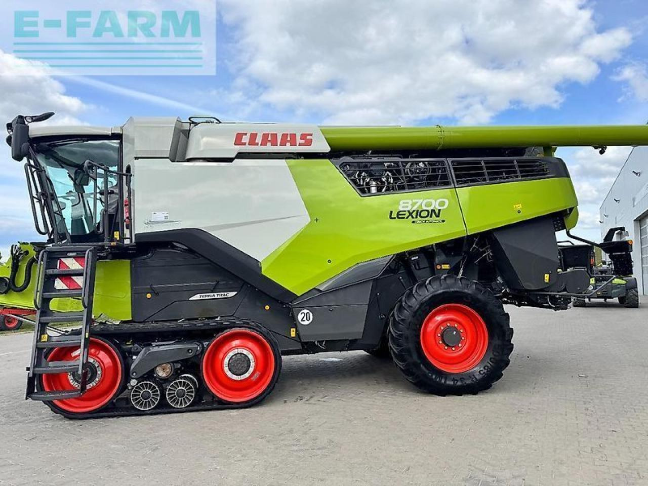 CLAAS lexion 8700tt - Cosechadora de granos: foto 2 CLAAS lexion 8700tt - Cosechadora de granos: foto 2