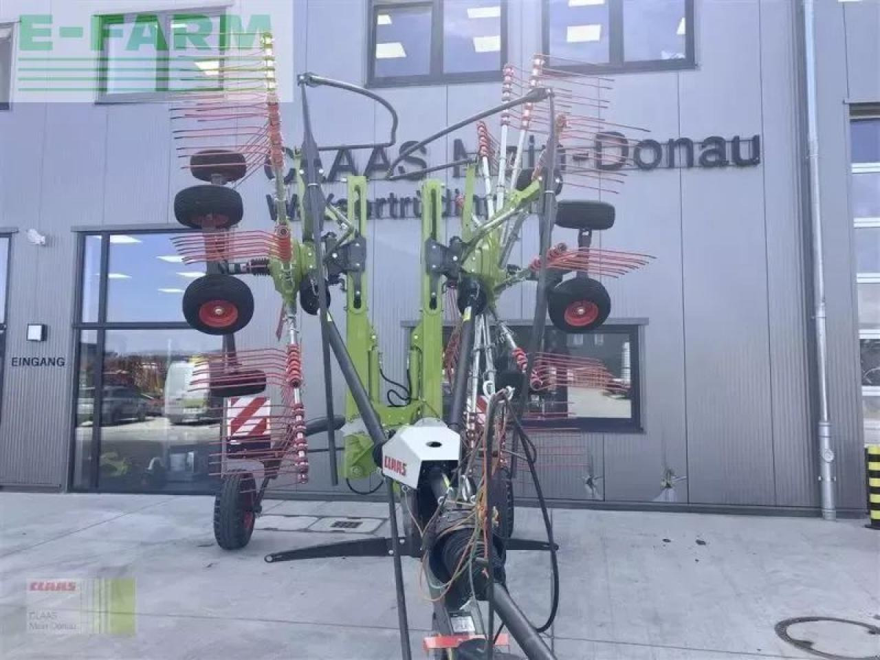 CLAAS liner 2700 trend - Henificadora: foto 1 CLAAS liner 2700 trend - Henificadora: foto 1