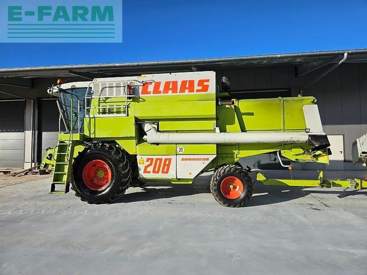 CLAAS mega 208 "gepflegte maschine" inzahlungnahme möglich - Cosechadora de granos: foto 3 CLAAS mega 208 "gepflegte maschine" inzahlungnahme möglich - Cosechadora de granos: foto 3
