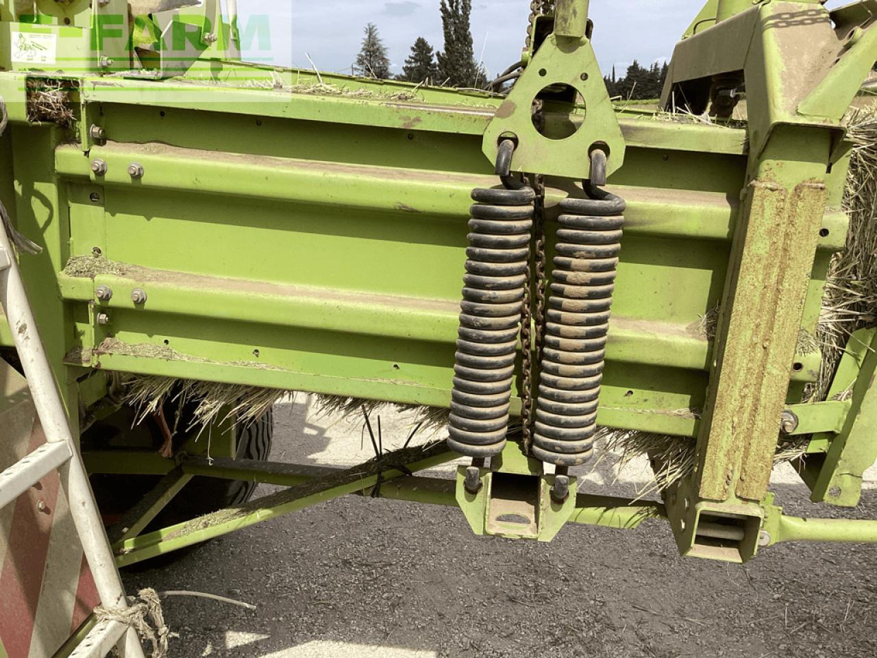 Empacadora de pacas cuadradas CLAAS quadrant 1150: foto 11 Empacadora de pacas cuadradas CLAAS quadrant 1150: foto 11