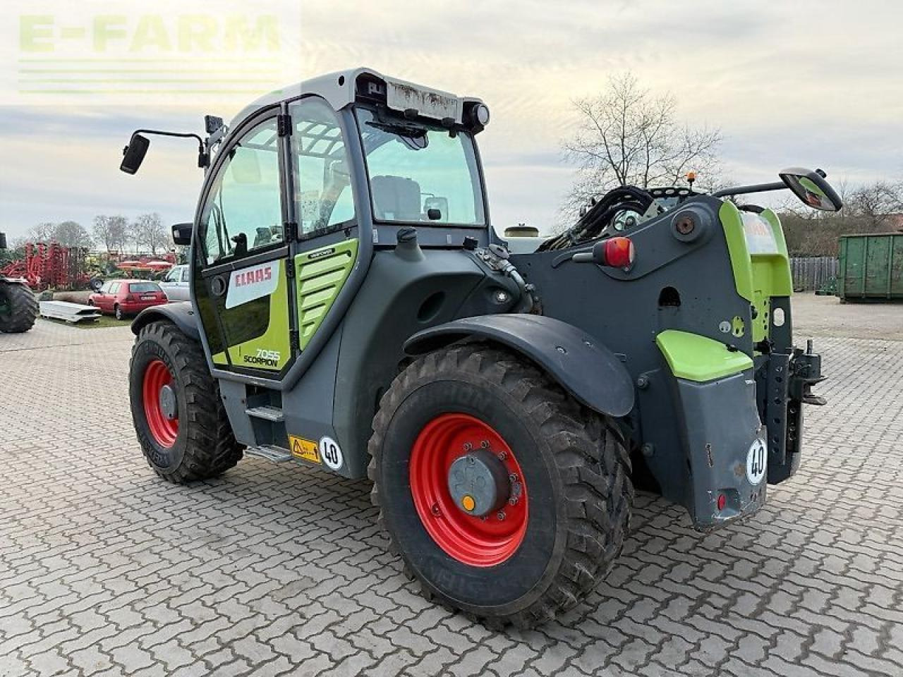 CLAAS scorpion 7055 - Manipulador telescópico: foto 3 CLAAS scorpion 7055 - Manipulador telescópico: foto 3