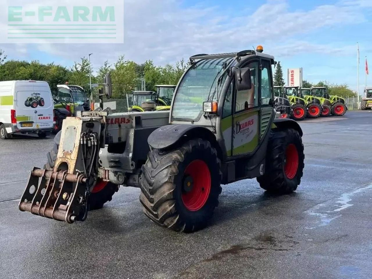 CLAAS scorpion 9040 - Manipulador telescópico: foto 4 CLAAS scorpion 9040 - Manipulador telescópico: foto 4