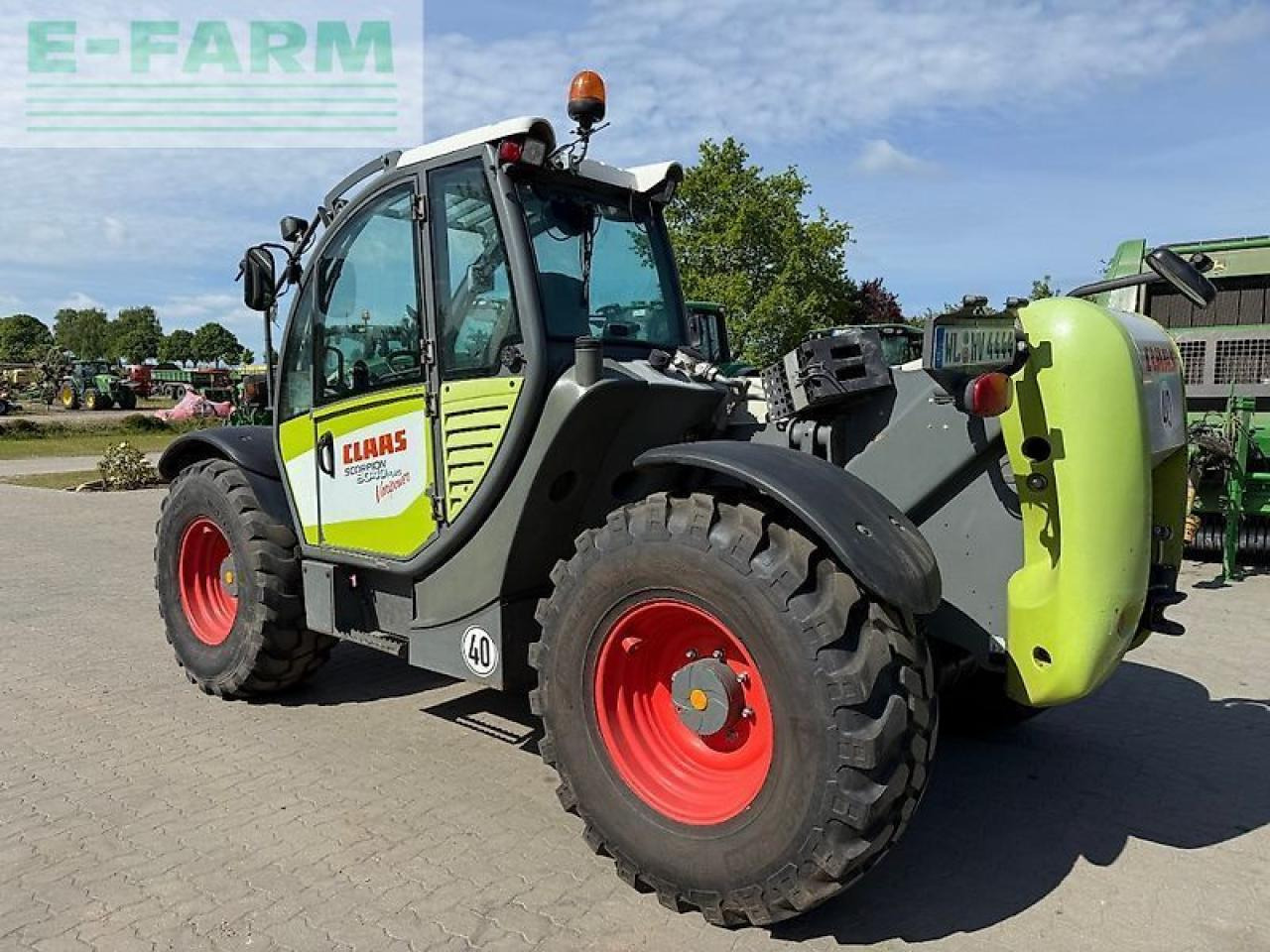 CLAAS scorpion 9040 plus variopower - Manipulador telescópico: foto 3 CLAAS scorpion 9040 plus variopower - Manipulador telescópico: foto 3