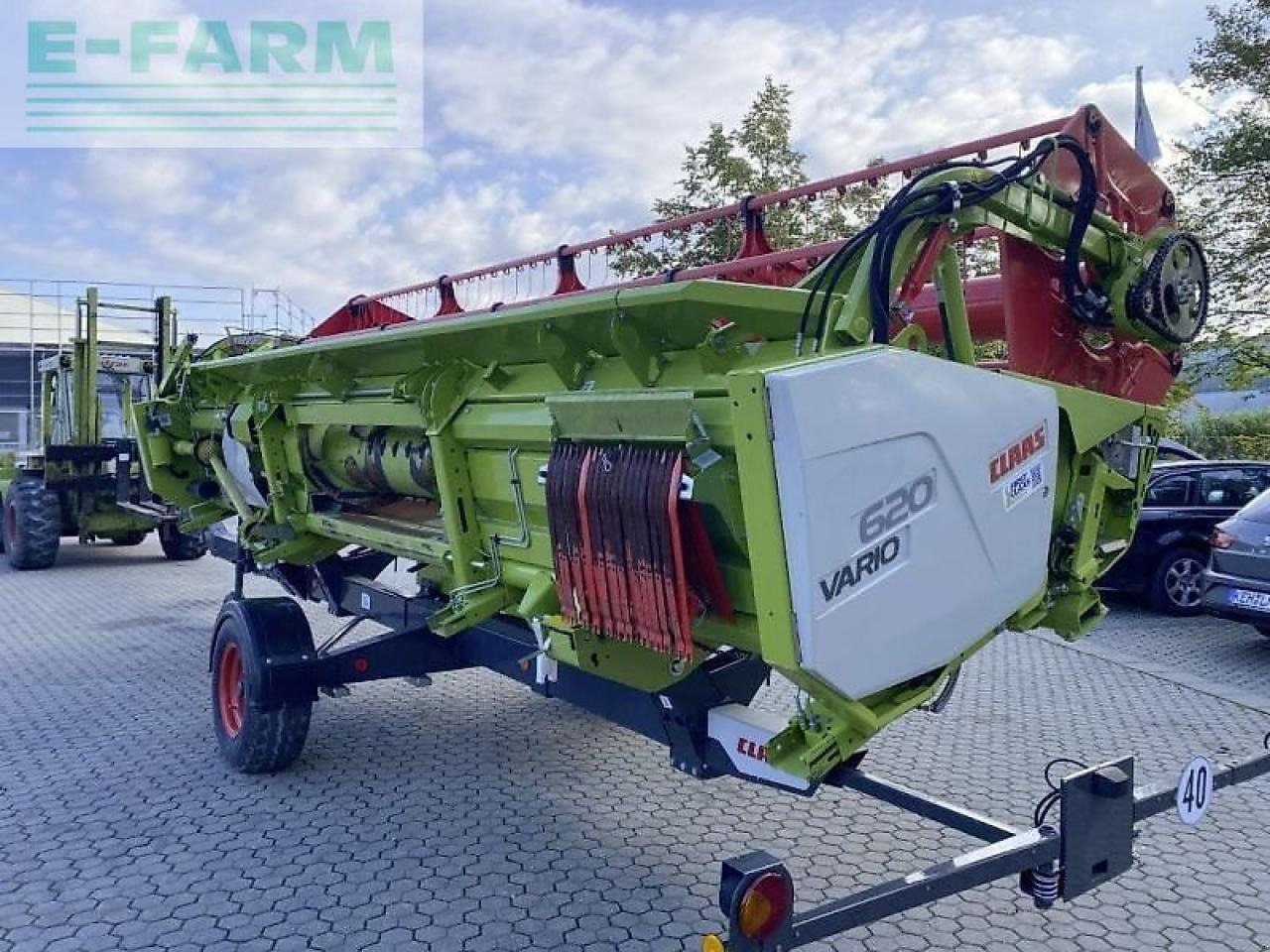 Cosechadora de granos CLAAS trion 530 mit vario 620: foto 15