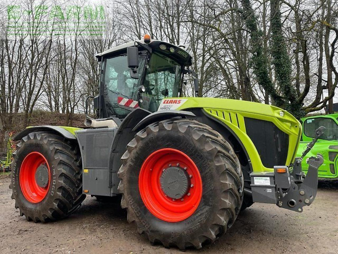 CLAAS xerion 4200 trac vc TRAC VC - Tractor: foto 4 CLAAS xerion 4200 trac vc TRAC VC - Tractor: foto 4