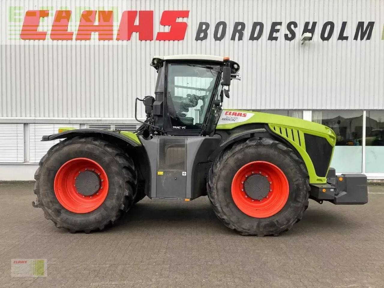 CLAAS xerion 5000 trac vc TRAC VC - Tractor: foto 3 CLAAS xerion 5000 trac vc TRAC VC - Tractor: foto 3