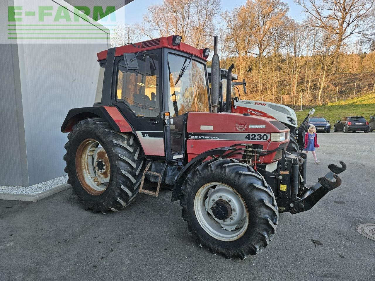 Case-IH 4230 xl a - Tractor: foto 1 Case-IH 4230 xl a - Tractor: foto 1