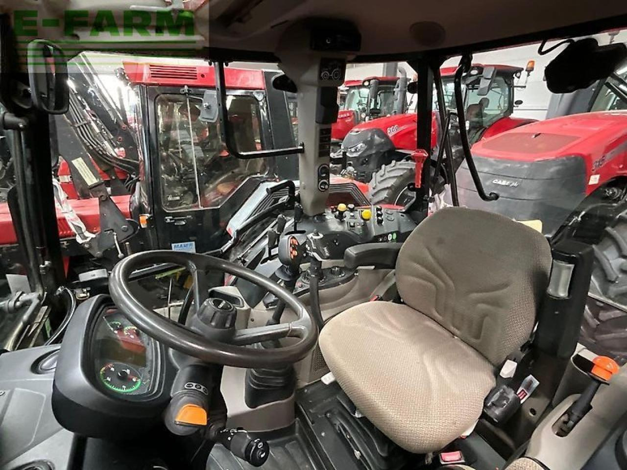 Case-IH farmall 95 u pro Pro - Tractor: foto 5 Case-IH farmall 95 u pro Pro - Tractor: foto 5
