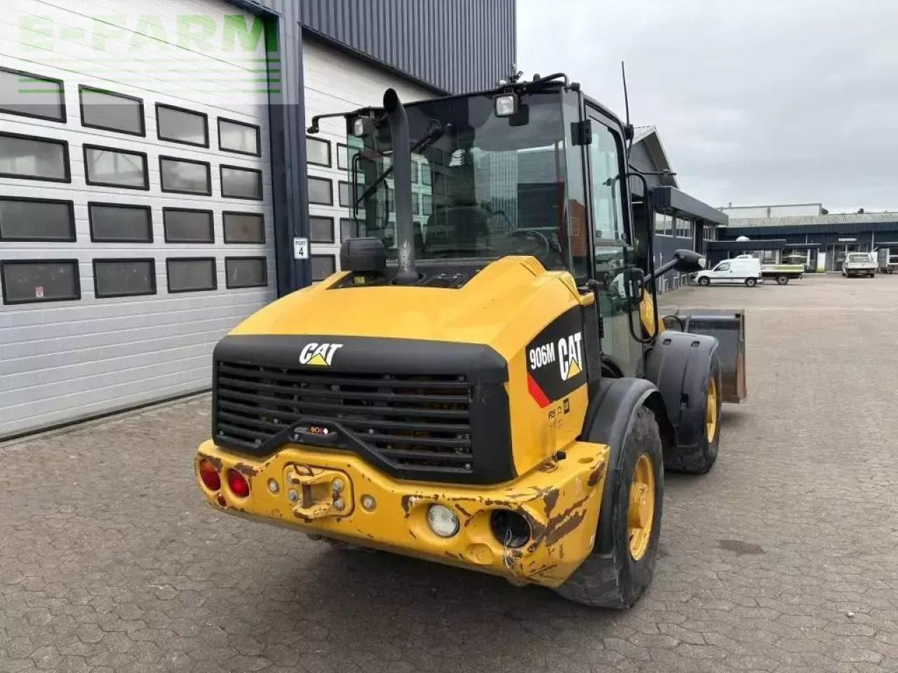 Miniexcavadora Caterpillar 906 m: foto 8 Miniexcavadora Caterpillar 906 m: foto 8